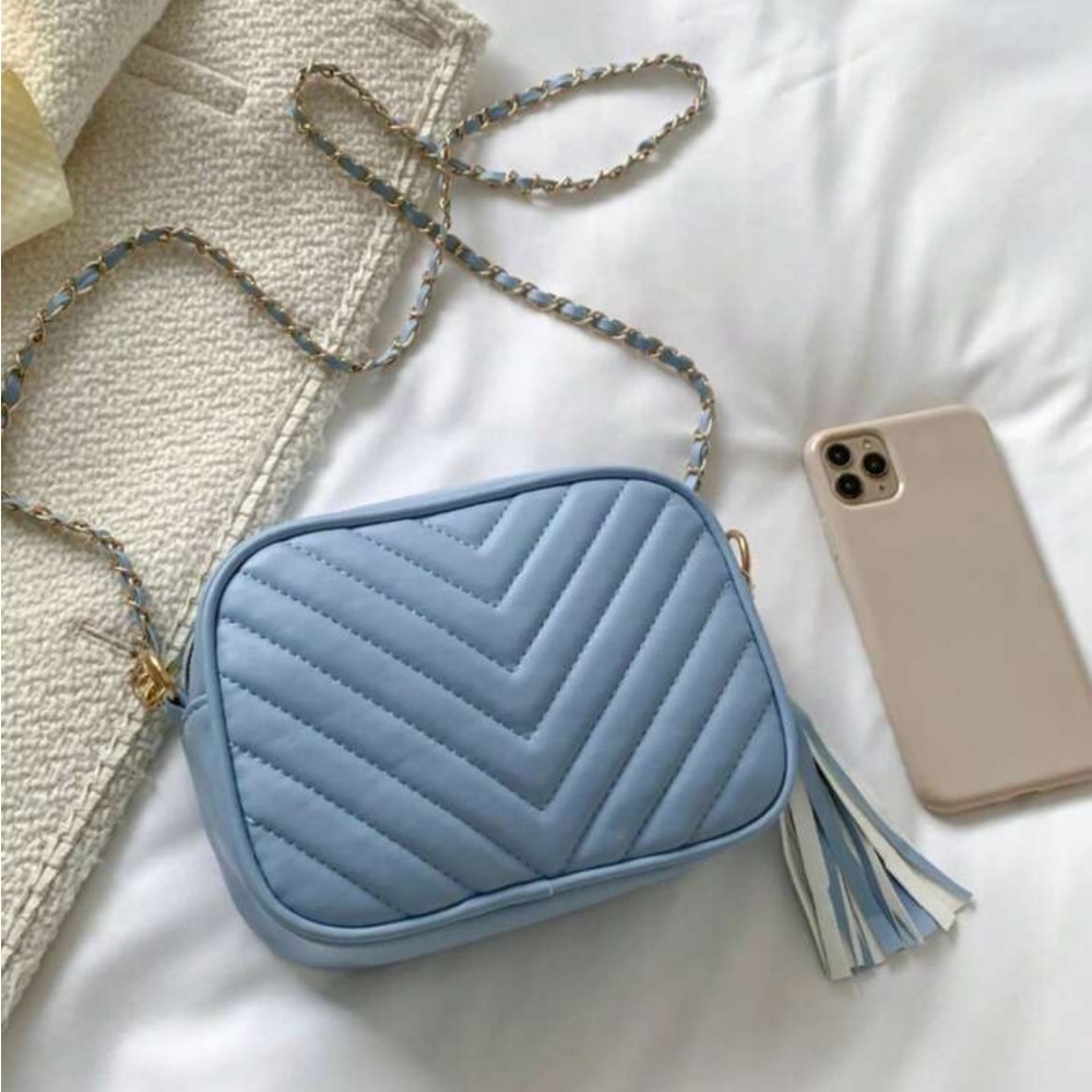 Luxe Vegan Leather Small chain crossbody shoulder bag - Picture 6 of 16